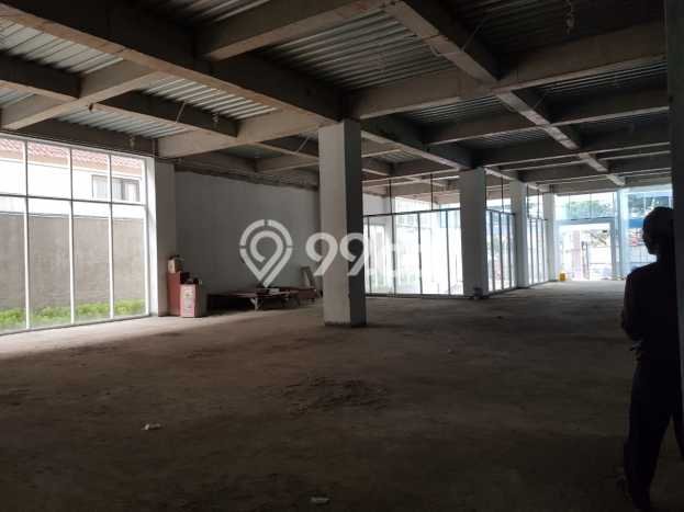 Unit Kantor Dijual di Jakarta Pusat LT 1070m2 & LB 3300m2 Unit Kantor Dijual di Jakarta Pusat LT 1070m2 & LB 3300m2