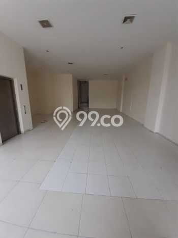 Area Strategis! Disewakan Ruko Lokasi Kebayoran Lama, Jakarta Selatan Cocok untuk Bisnis Area Strategis! Disewakan Ruko Lokasi Kebayoran Lama, Jakarta Selatan Cocok untuk Bisnis