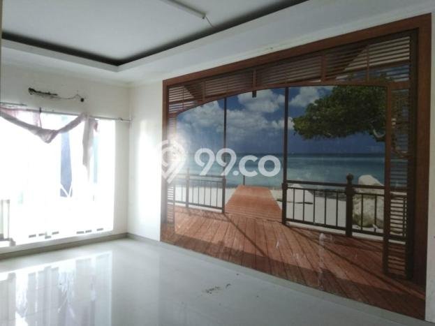 Komersial di Brumbungan, Luas 150m², Jalan Utama, Siap Bisnis Komersial di Brumbungan, Luas 150m², Jalan Utama, Siap Bisnis