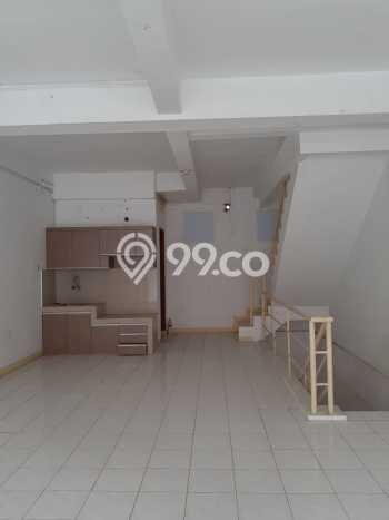 LOKASI PREMIUM! Ruko di Jombang, Luas 495m², Area Komersial LOKASI PREMIUM! Ruko di Jombang, Luas 495m², Area Komersial