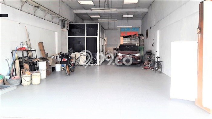 Unit Ruko Dijual di Senen Jakarta Pusat Luas Tanah 223m2, Luas Bangunan 192m2 Unit Ruko Dijual di Senen Jakarta Pusat Luas Tanah 223m2, Luas Bangunan 192m2