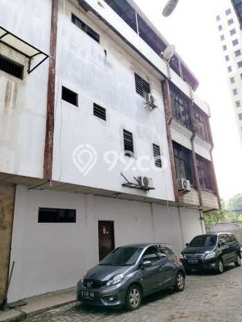 Ruko Kawasan Komersial Kawasan Jembatan Tiga, Luas 360m², Akses Strategis Ruko Kawasan Komersial Kawasan Jembatan Tiga, Luas 360m², Akses Strategis