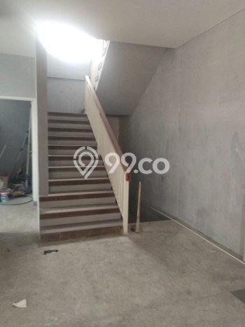 Ruko Dijual di Prime Area Bandung Luas 400m2 Ruko Dijual di Prime Area Bandung Luas 400m2
