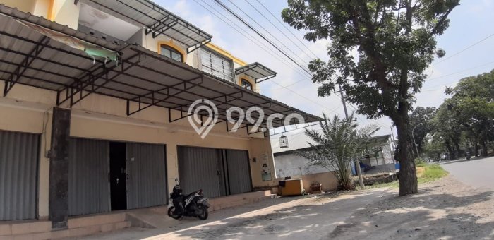 Unit Ruko Dijual di Mojolaban Sukoharjo Luas Bangunan 192m2 Unit Ruko Dijual di Mojolaban Sukoharjo Luas Bangunan 192m2
