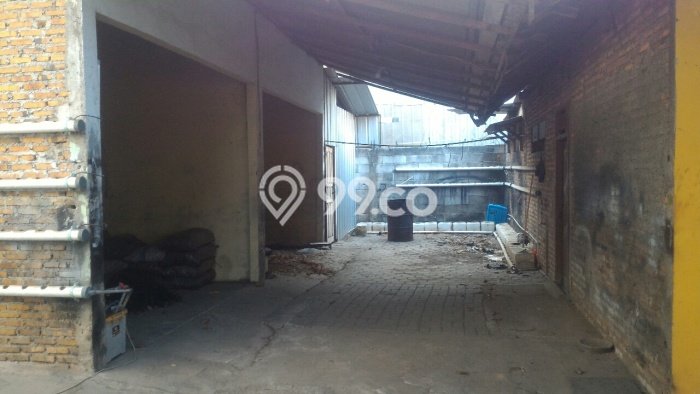 Untuk Dijual Komersial di Mustikajaya Bekasi LT 754m2 / LB 250m2 Untuk Dijual Komersial di Mustikajaya Bekasi LT 754m2 / LB 250m2