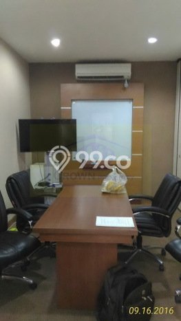 Gudang untuk Disewa di Pusat Tangerang Luas Bangunan 1000m2 Gudang untuk Disewa di Pusat Tangerang Luas Bangunan 1000m2