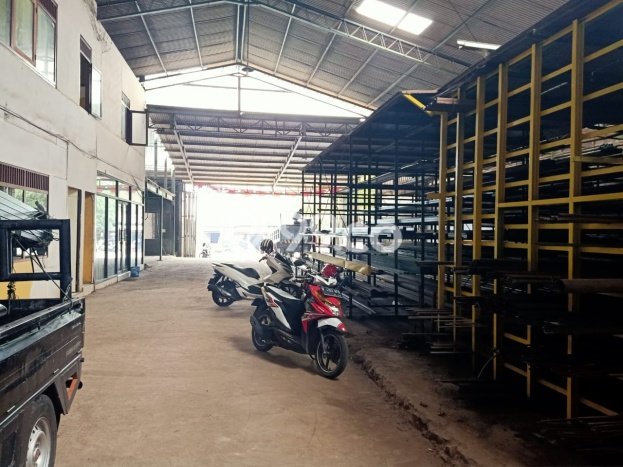 Pabrik Dijual di Kawasan Pagedangan, Tangerang Harga Kompetitif Pabrik Dijual di Kawasan Pagedangan, Tangerang Harga Kompetitif