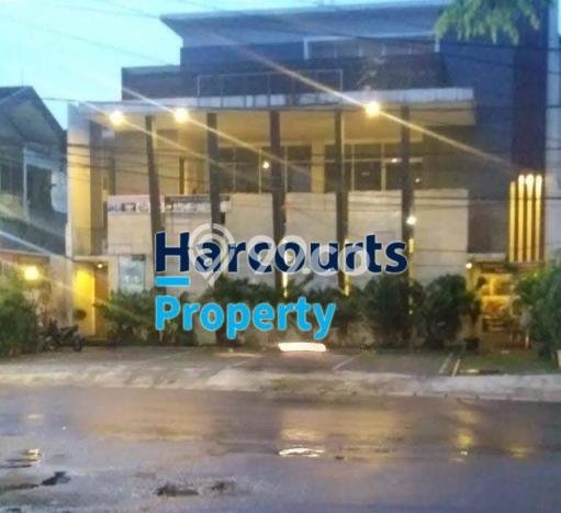 Disewakan Komersial komersial di Kebayoran Baru luas bangunan 600m2 Disewakan Komersial komersial di Kebayoran Baru luas bangunan 600m2
