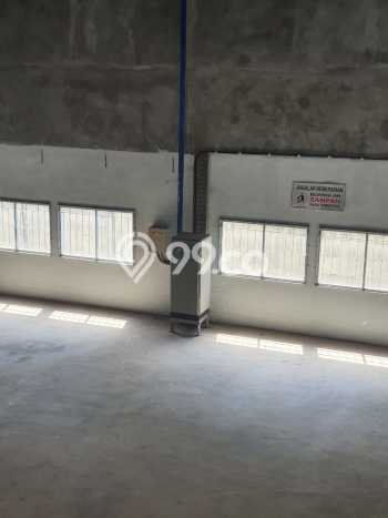 Disewakan Gudang di Kawasan Ramai Pudak Payung Luas 748m2 Disewakan Gudang di Kawasan Ramai Pudak Payung Luas 748m2