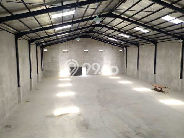 Pabrik Ready Kawasan Cikarang, Luas 1100m², Area Komersial, Jalan Bagus Pabrik Ready Kawasan Cikarang, Luas 1100m², Area Komersial, Jalan Bagus