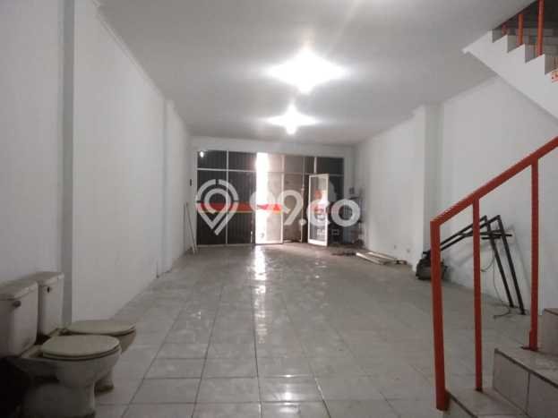 Unit Ruko Dijual di Serpong Tangerang Selatan Luas Bangunan 249m2 Unit Ruko Dijual di Serpong Tangerang Selatan Luas Bangunan 249m2