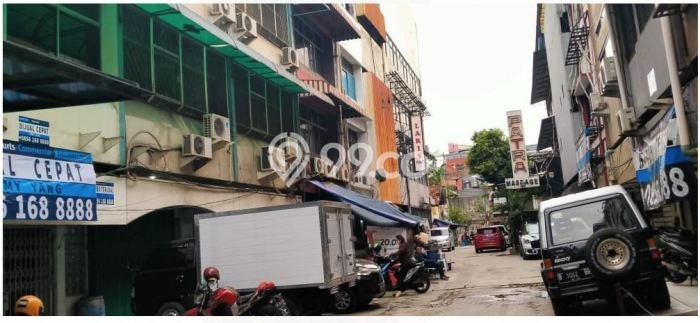 PRIME LOCATION! Ruko Kawasan Mangga Besar, Luas 236m², Area Bisnis, Posisi Strategis PRIME LOCATION! Ruko Kawasan Mangga Besar, Luas 236m², Area Bisnis, Posisi Strategis