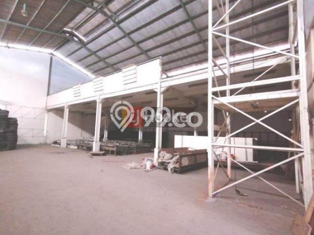Gudang Bagus LT 800m2 LB 1000m2 Dijual di Serpong Tangerang Selatan Gudang Bagus LT 800m2 LB 1000m2 Dijual di Serpong Tangerang Selatan