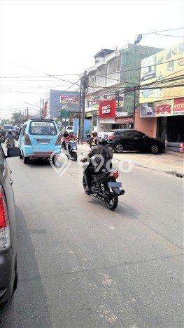 Ruko Dijual di Jakarta Utara LT 110m2 & LB 220m2 Lokasi Terbaik! Ruko Dijual di Jakarta Utara LT 110m2 & LB 220m2 Lokasi Terbaik!