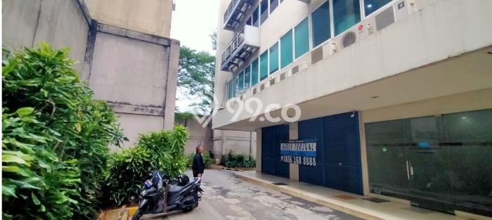 Ruko Dijual di Tebet Jakarta Selatan dengan LB 239m2 Ruko Dijual di Tebet Jakarta Selatan dengan LB 239m2