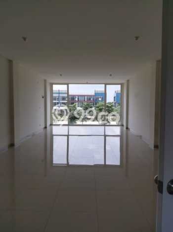 Ruko Disewa di Tangerang dengan LB 213m2 Area Komersial Ramai Ruko Disewa di Tangerang dengan LB 213m2 Area Komersial Ramai