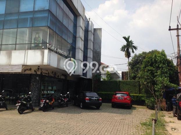 Ruko Dijual di Ciputat Tangerang Selatan dengan Luas Bangunan 216m2 Ruko Dijual di Ciputat Tangerang Selatan dengan Luas Bangunan 216m2