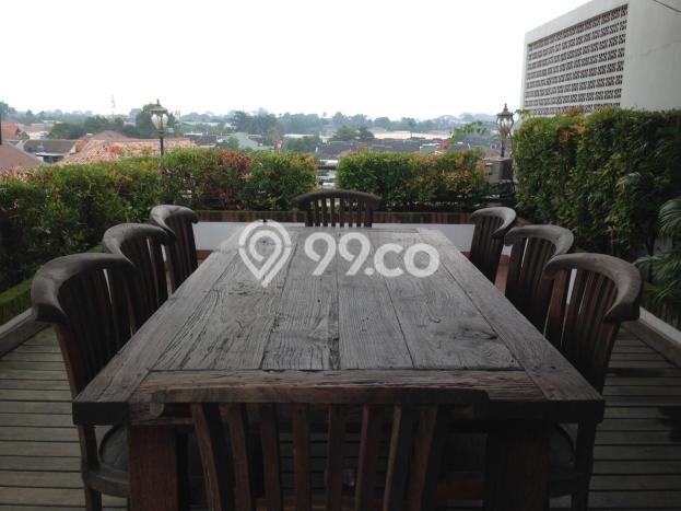 Ruko Dijual di Ciputat Tangerang Selatan dengan Luas Bangunan 216m2 Ruko Dijual di Ciputat Tangerang Selatan dengan Luas Bangunan 216m2