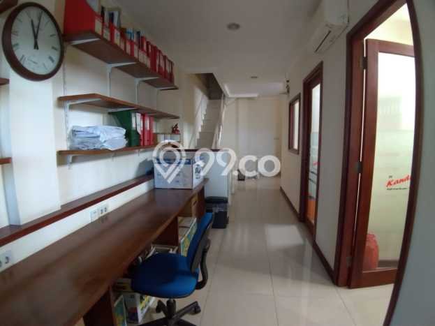 Ruko Dijual di Ciputat Tangerang Selatan dengan Luas Bangunan 216m2 Ruko Dijual di Ciputat Tangerang Selatan dengan Luas Bangunan 216m2