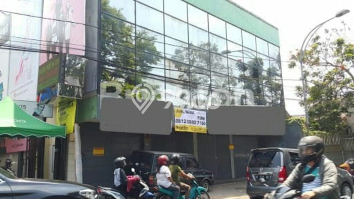 Ruko Usaha Dijual di Klojen Malang LT 1200m2 & LB 861m2 Ruko Usaha Dijual di Klojen Malang LT 1200m2 & LB 861m2