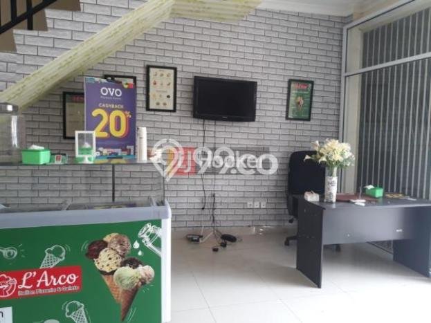 Ruko Disewa di Bekasi dengan LB 72m2 Area Komersial Ramai Ruko Disewa di Bekasi dengan LB 72m2 Area Komersial Ramai