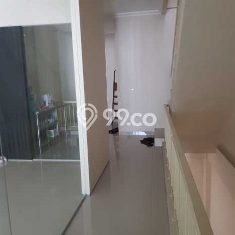 Dijual! Ruko di Green Lake City Jakarta Barat LT 67m2 / LB 270m2 Kawasan Strategis Dijual! Ruko di Green Lake City Jakarta Barat LT 67m2 / LB 270m2 Kawasan Strategis