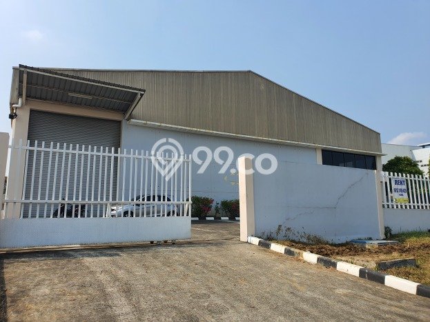 Gudang Disewakan di Area Ramai Ciampel, Karawang Gudang Disewakan di Area Ramai Ciampel, Karawang