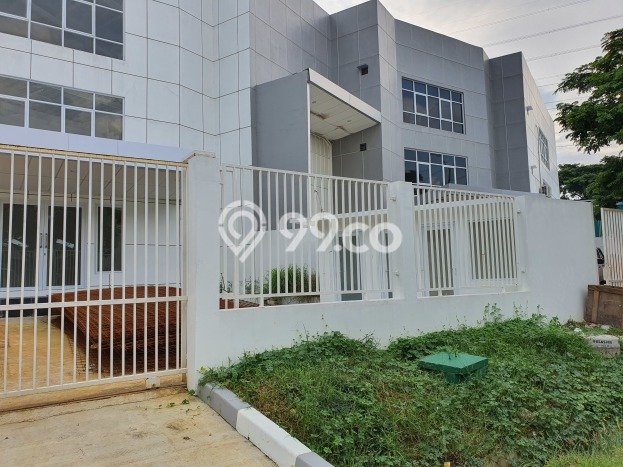 For Rent Gudang di Cikarang Selatan, Luas 611m2m², Kawasan Berkembang For Rent Gudang di Cikarang Selatan, Luas 611m2m², Kawasan Berkembang