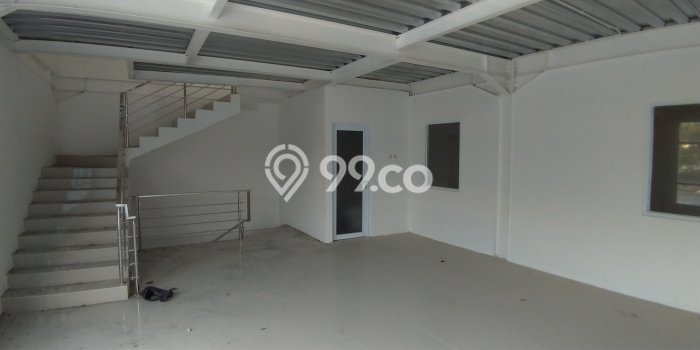 For Rent Gudang di Cikarang Selatan, Luas 611m2m², Kawasan Berkembang For Rent Gudang di Cikarang Selatan, Luas 611m2m², Kawasan Berkembang