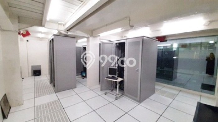 POTENSI BESAR! Kantor Kawasan Kedoya, Luas 835m², Posisi Jalan Utama POTENSI BESAR! Kantor Kawasan Kedoya, Luas 835m², Posisi Jalan Utama