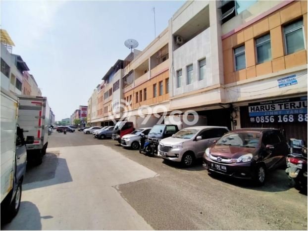 Ruko Kawasan Penjaringan, Luas 232m², Lokasi Strategis, Jalan Utama Ruko Kawasan Penjaringan, Luas 232m², Lokasi Strategis, Jalan Utama