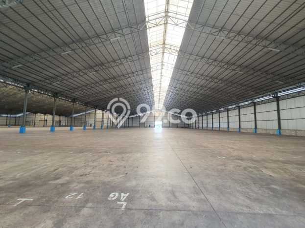 Disewakan Gudang Kawasan Karawang Barat, Luas 15120m2m², Area Strategis, Ready Untuk Dipakai Disewakan Gudang Kawasan Karawang Barat, Luas 15120m2m², Area Strategis, Ready Untuk Dipakai