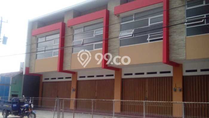 Ruko baru tepi jalan utama cocok utnuk apotik, toko, kantor dekat UTY Ruko baru tepi jalan utama cocok utnuk apotik, toko, kantor dekat UTY