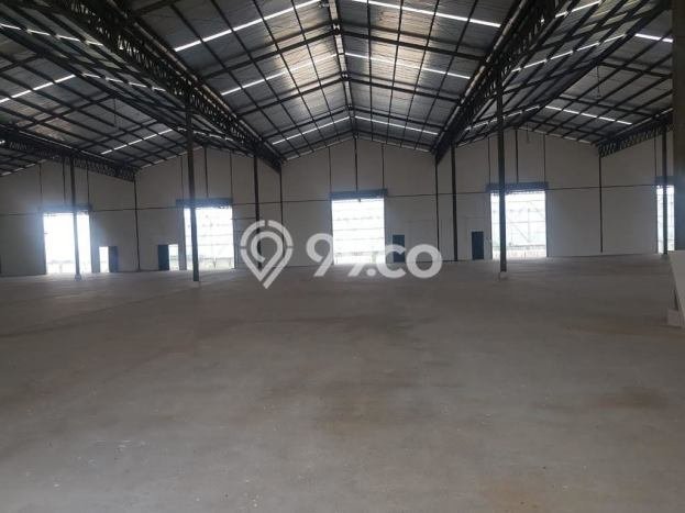 Gudang bagus disewakan di Kosambi Tangerang dengan LB 2304m2 harga sewa terbaik Gudang bagus disewakan di Kosambi Tangerang dengan LB 2304m2 harga sewa terbaik
