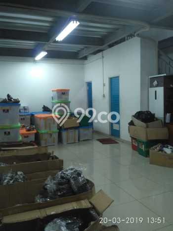 PELUANG EMAS! Gudang Kawasan Daan Mogot, Luas 973m², Pusat Bisnis PELUANG EMAS! Gudang Kawasan Daan Mogot, Luas 973m², Pusat Bisnis