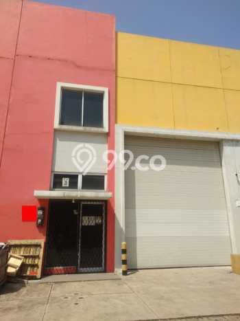 Unit Gudang Disewa Lokasi Cakung, Jakarta Timur Spesifikasi Luas Bangunan 153m2 Unit Gudang Disewa Lokasi Cakung, Jakarta Timur Spesifikasi Luas Bangunan 153m2