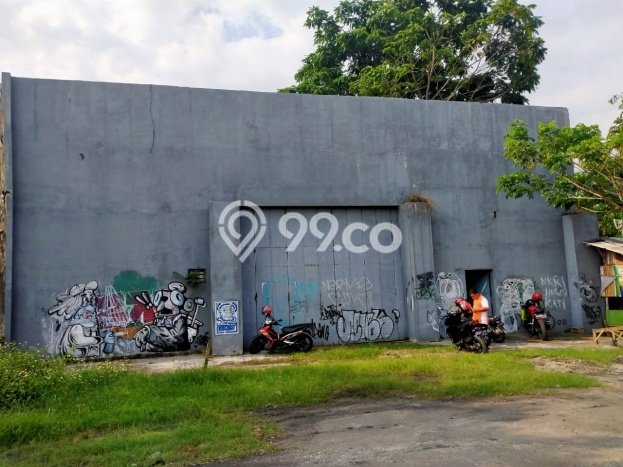 Gudang Komersial Disewakan di Gondangrejo Karanganyar Luas 650m2 Gudang Komersial Disewakan di Gondangrejo Karanganyar Luas 650m2