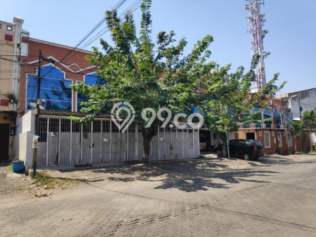 Ruko untuk disewa di Semarang Utara punya LT 220m2 & LB 360m2 harga sewa kompetitif Ruko untuk disewa di Semarang Utara punya LT 220m2 & LB 360m2 harga sewa kompetitif