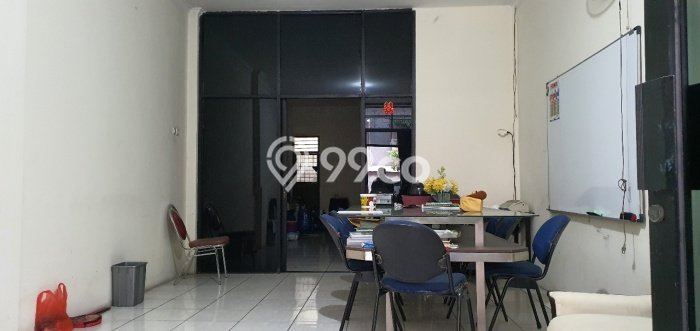 Unit Ruko Dijual di Jakarta Utara LT 64m2 & LB 256m2 Unit Ruko Dijual di Jakarta Utara LT 64m2 & LB 256m2