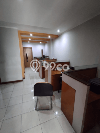 Unit Kantor Dijual di Jakarta Selatan LT 72m2 & LB 280m2 Unit Kantor Dijual di Jakarta Selatan LT 72m2 & LB 280m2