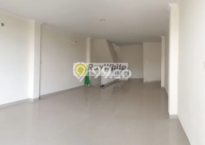 Ruko Disewakan di Kawasan Ramai Cinere, Depok Ruko Disewakan di Kawasan Ramai Cinere, Depok