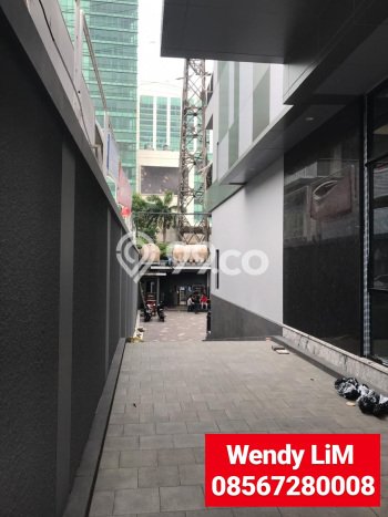 Dijual! Kantor di Senayan Jakarta Selatan LT 800m2 / LB 2100m2 Kawasan Bisnis Dijual! Kantor di Senayan Jakarta Selatan LT 800m2 / LB 2100m2 Kawasan Bisnis