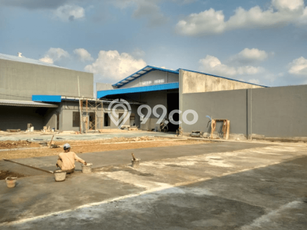 FOR SALE! Gudang di Colomadu Solo, LT 2800m2, LB 1800m2 FOR SALE! Gudang di Colomadu Solo, LT 2800m2, LB 1800m2