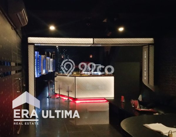 LOKASI PREMIUM! Ruko di Braga, Luas 750m², Mainroad, Area Bisnis LOKASI PREMIUM! Ruko di Braga, Luas 750m², Mainroad, Area Bisnis