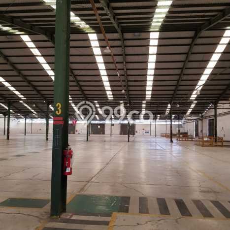 Gudang disewakan di Cimahi Selatan Cimahi dengan luas bangunan 9720m2 Gudang disewakan di Cimahi Selatan Cimahi dengan luas bangunan 9720m2