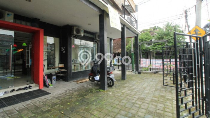 FOR SALE! Ruko di Depok Sleman, LT 168m2, LB 250m2 FOR SALE! Ruko di Depok Sleman, LT 168m2, LB 250m2