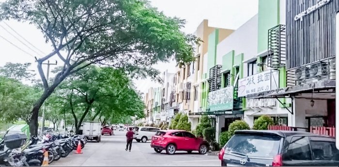 Ruko Kawasan Komersial Kawasan Lippo Cikarang, Luas 152m2m², Siap Usaha Ruko Kawasan Komersial Kawasan Lippo Cikarang, Luas 152m2m², Siap Usaha