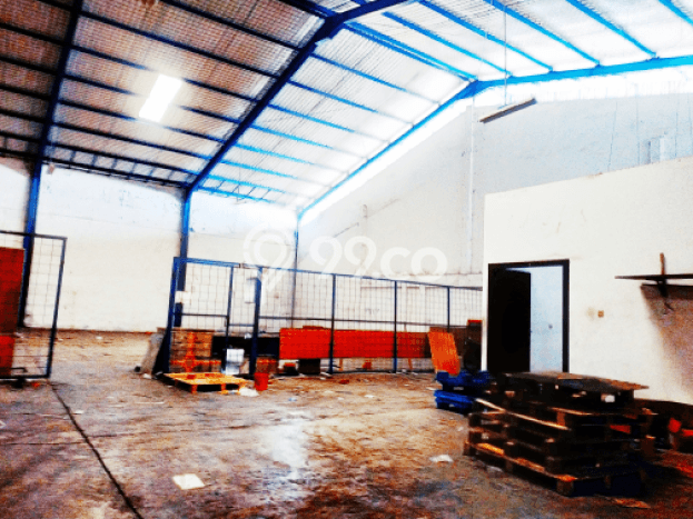 Pabrik Premium Kawasan Terboyo, Luas 8600m², Area Komersial, Lokasi Ramai Pabrik Premium Kawasan Terboyo, Luas 8600m², Area Komersial, Lokasi Ramai
