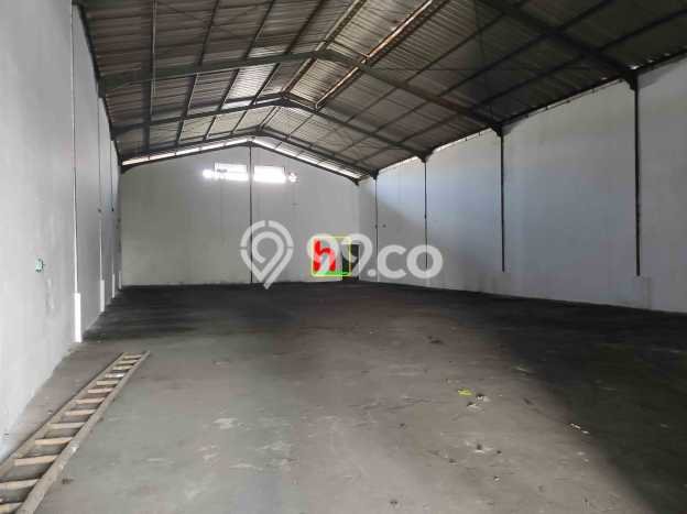 LOKASI PREMIUM! Gudang di Dadap, Luas 655m², Mainroad, Area Bisnis LOKASI PREMIUM! Gudang di Dadap, Luas 655m², Mainroad, Area Bisnis