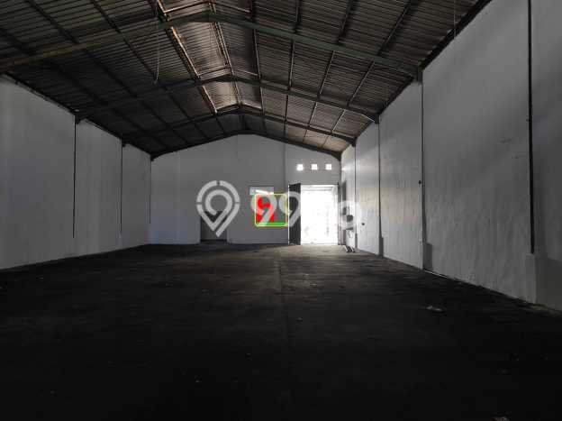 LOKASI PREMIUM! Gudang di Dadap, Luas 655m², Mainroad, Area Bisnis LOKASI PREMIUM! Gudang di Dadap, Luas 655m², Mainroad, Area Bisnis